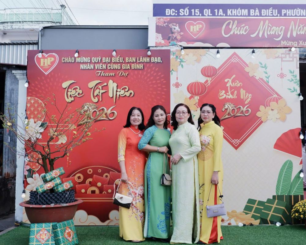 tiec-tat-nien-phong-kham-da-khoa-hong-phuc-18.jpg