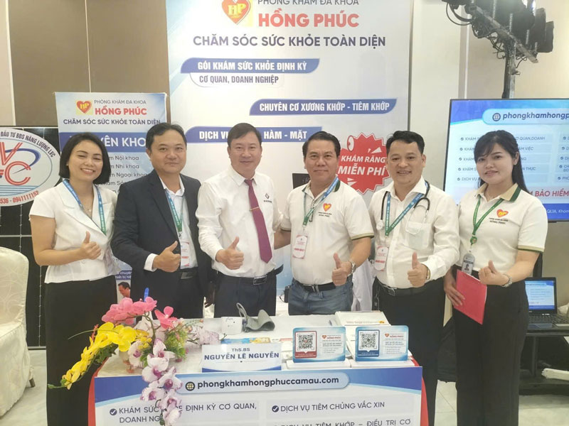 tham-gia-trung-bay-tai-chuong-trinh-ket-noi-doanh-nghiep-ca-mau-1.jpg tham-gia-trung-bay-tai-chuong-trinh-ket-noi-doanh-nghiep-ca-mau-1.jpg